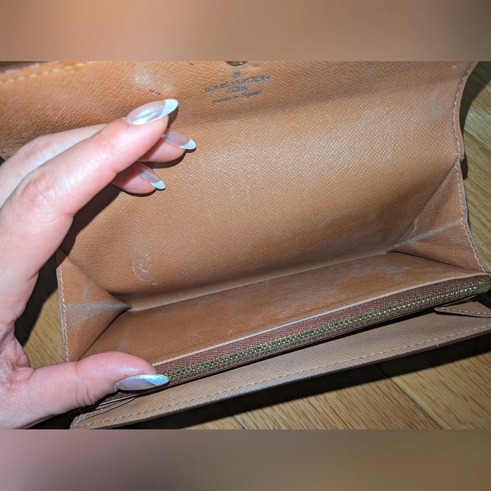 VINTAGE 1997 LOUIS VUITTON MONOGRAM LONG WALLET - Picture 8 of 14
